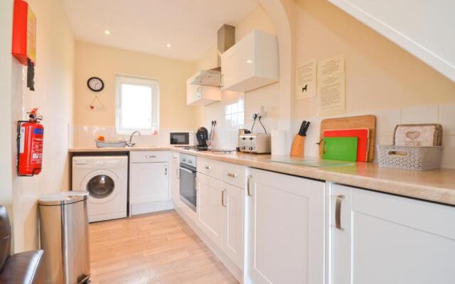 17 Tollgate Cottages
