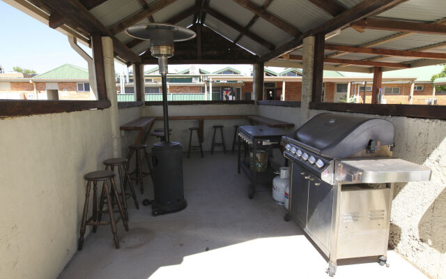 Matilda Motor Inn
