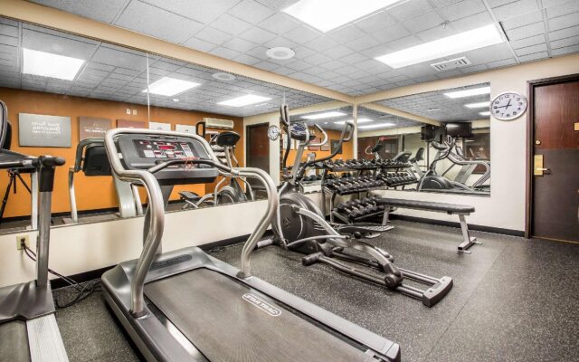 Comfort Suites Madison West - Middleton