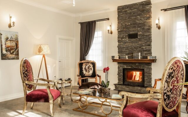 Zanike Hotel