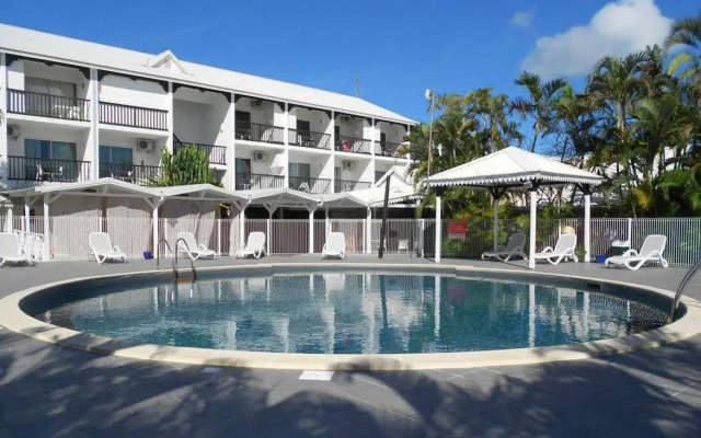 Bwa Chik Hotel & Golf