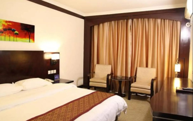 Li River Hotel