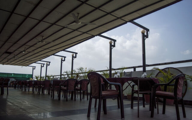 OYO Rooms Bhopal Malviya Nagar New Market