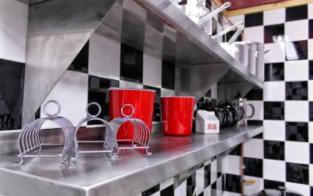 Lumely Fee Bunkhouse