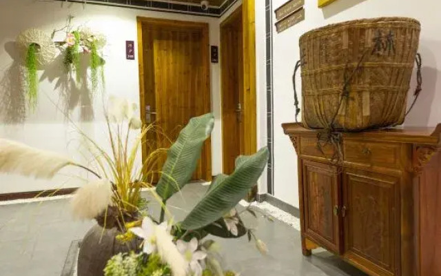 Chunlu Hostel