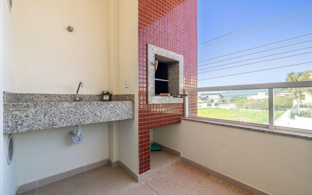 Edifício Costa Brava em Canto Grande Bombinhas