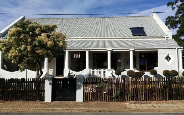 Nostalgia Self Catering Guest House