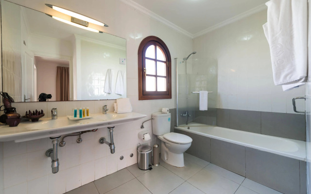 eó Suite Hotel Jardin Dorado