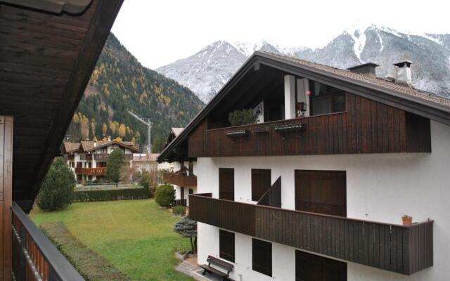 Rendena Ski Apartments