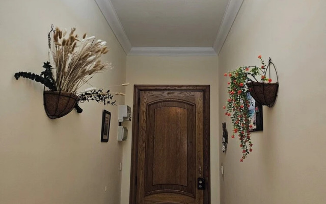 Country View Apartment