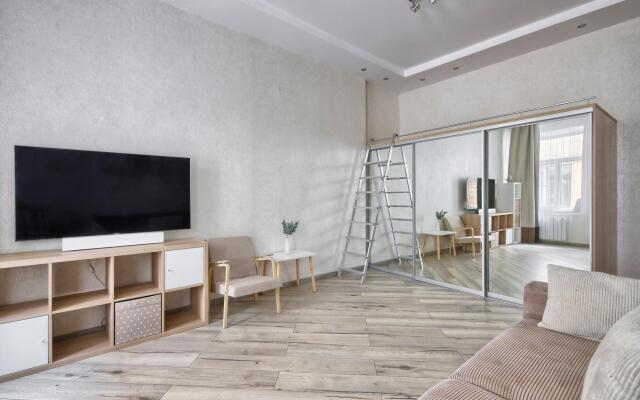 MyHomeYourHome Пирогова 10