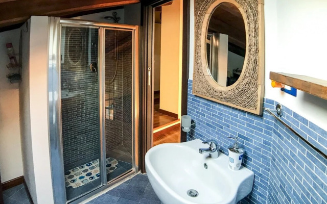 Ethnic Chic Apartment