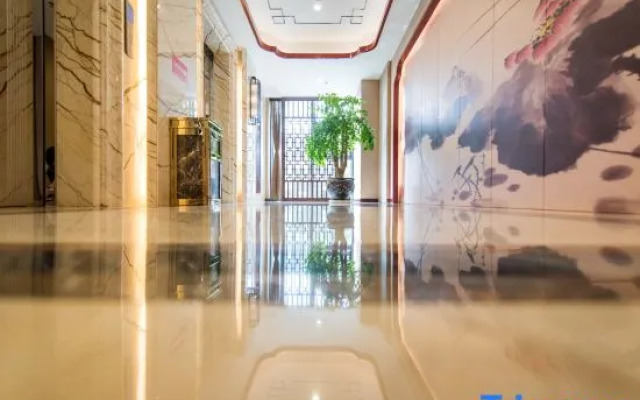 Xinyi Hotel