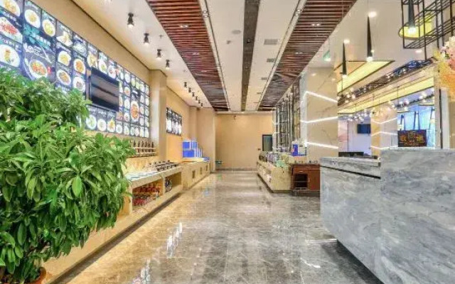 Zhuanghe Hualin Hotel