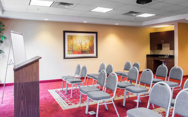 Comfort Suites Cincinnati Airport