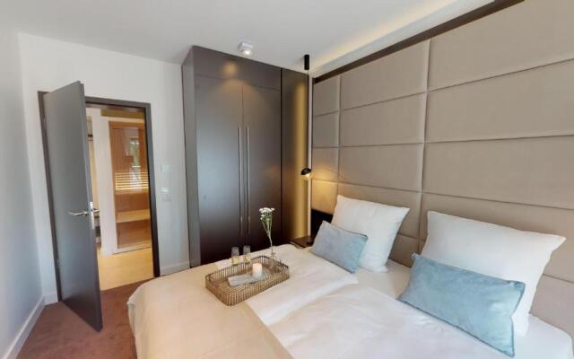 White Pearl Apartment 3.04