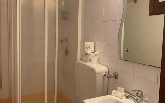 Vernazza Rooms & Apartments