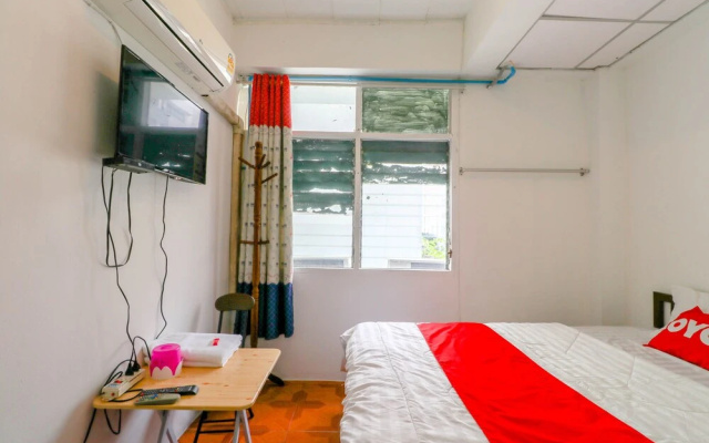 OYO 550 Happyland Guesthouse