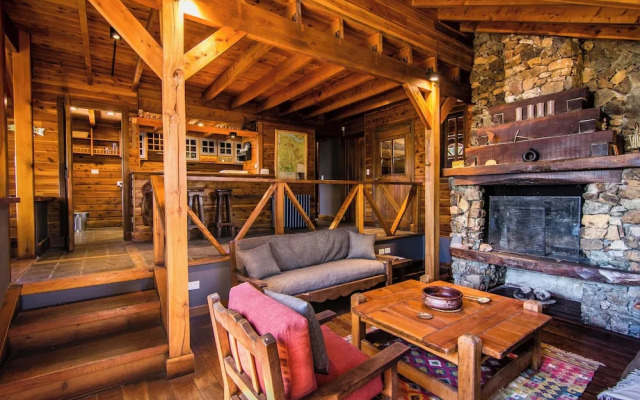 BT Homes - Cerro Catedral