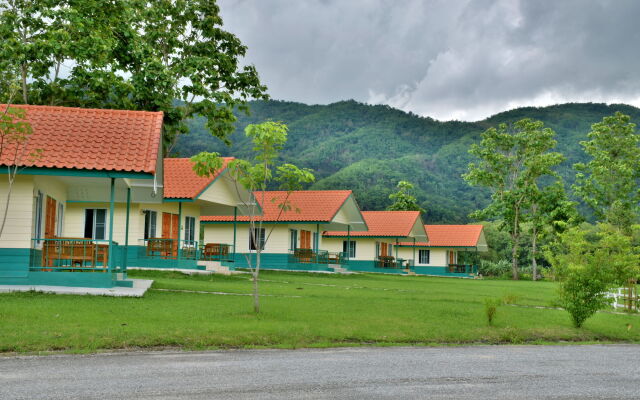 Kaeo Fa Sai Resort