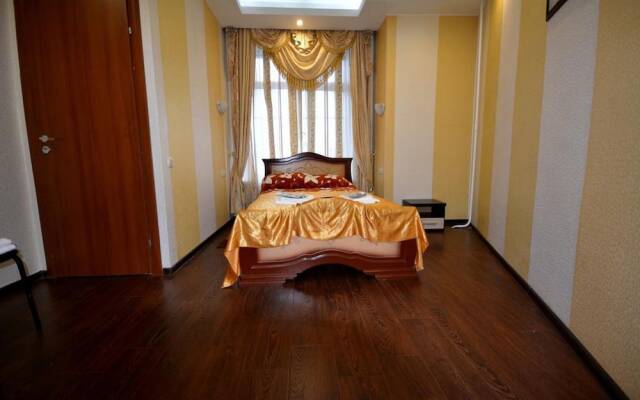 Aviator Hotel