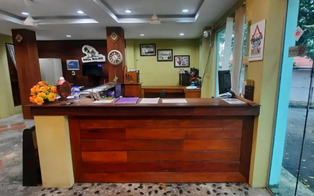 OYO Home 90745 Desa Balqis Beach Resort – People – Alor Gajah