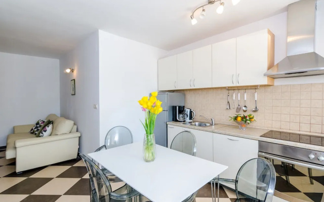 Beautiful Sea View Apartments