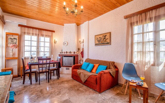 Agia Pelagia Blue Apt 50m from Sea