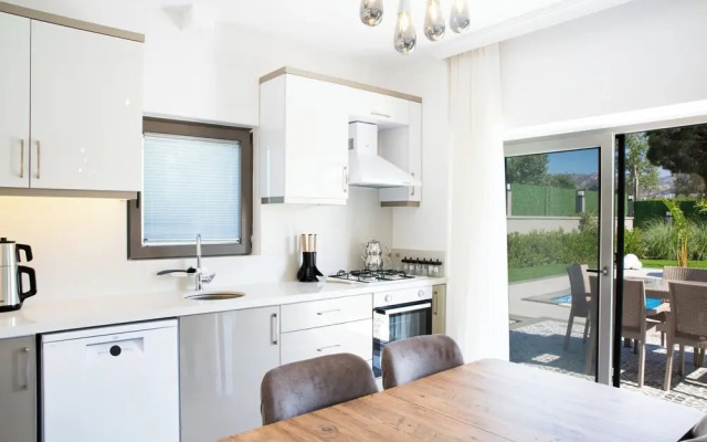 İmportantTravel BD4109 2Bedroomed Villa