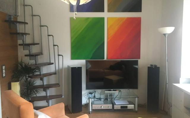 Wiesbaden Mitte, Apartment mit Galerie