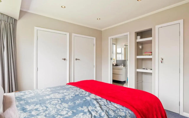 Winara Winner - Waikanae Holiday Home