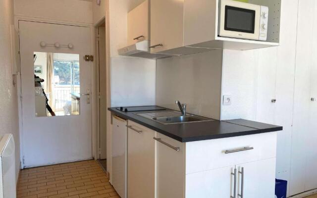 Appartement Balaruc-les-Bains, 1 pièce, 2 personnes - FR-1-553-66