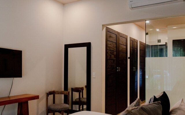 2 Bedroom Luxury Suite 209
