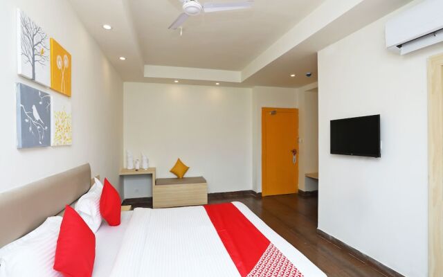 OYO 16340 Yellow Hotels