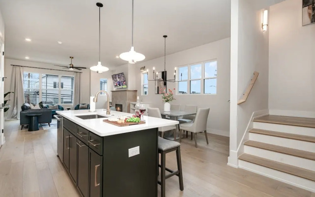 Trinity Beats-private Rooftop Deck-east Nashville