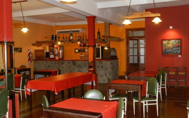 Hotel Piedra Blanca