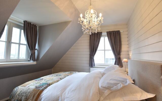 Charming Holiday Home in Damme with Private Garden