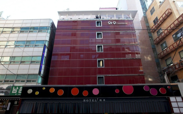 hotelImage