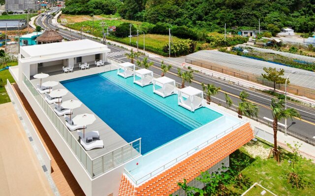 BEB5 Okinawa Seragaki by Hoshino Resorts