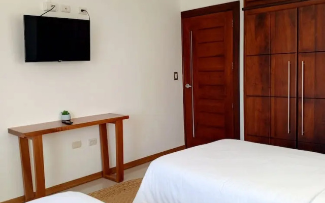 Galapagos Coliving Ecuador Casa Tuna