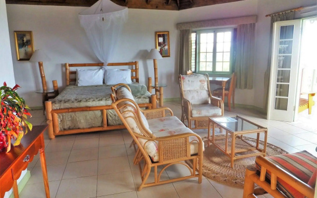 Pimento Lodge