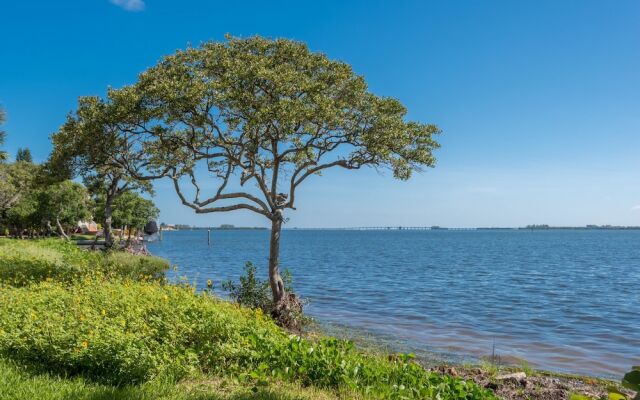 Runaway Bay