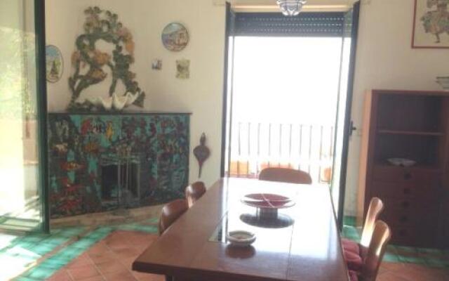 Sunshine Apartment