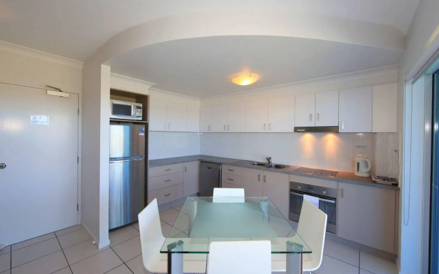Koola Beach Apartments Bargara