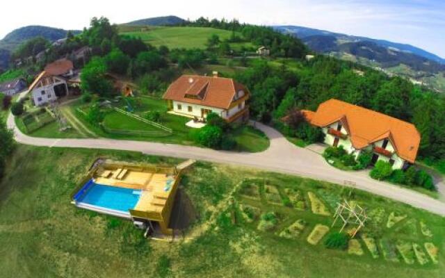 Tourist Farm Urška