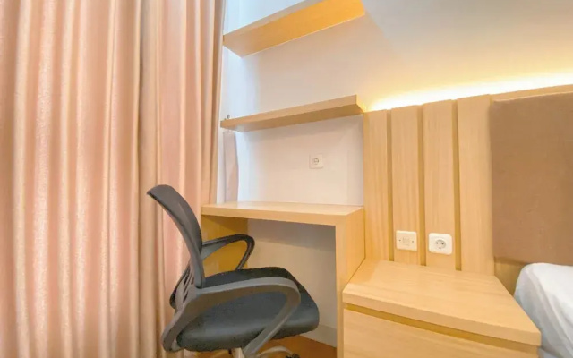 Warm Studio At The Alton Apartment