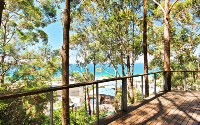 Aqua Pure at Hyams Beach 4pm Check Out Sundays