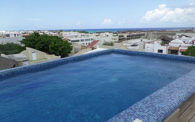 Skyline 24th by Playa Paradise