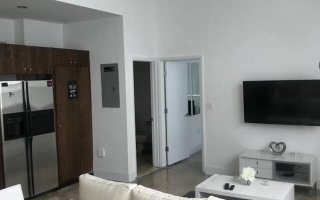 Apartment With one Bedroom in Miami Beach, With Enclosed Garden and Wifi - Near the Beach