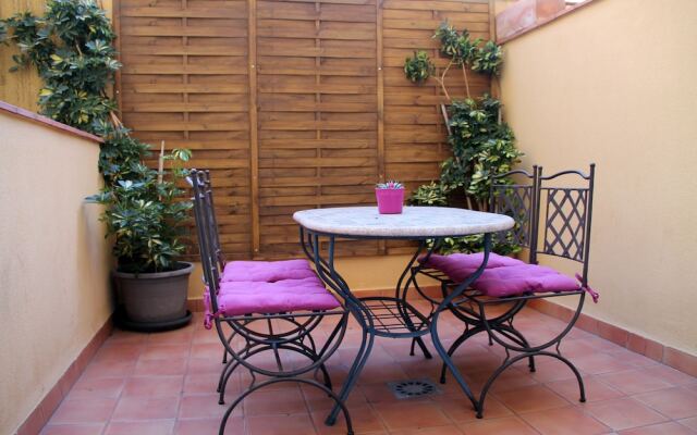 Sagrada Familia Apartment Terrace